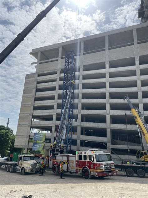 Worker rescued after 'heat-related illness' at downtown Austin construction site